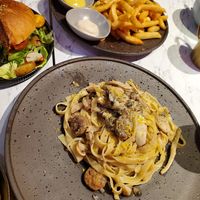 Creamy mushroom vegan sausage pasta at Vegan Amore 蔬慕 in Taipei