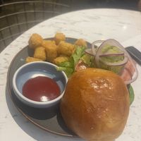 The burger patty was cool to the touch.   at Vegan Amore 蔬慕 in Taipei