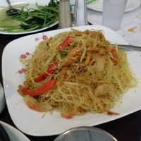 noodles at Nature Vegetarian Restaurant in Oakland