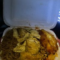 Take-away ~ $4   at SIN - Ding Shang Vegetarian 鼎上- T2 in East Singapore