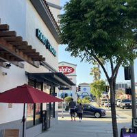 entry   at Hart House - Sepulveda in Los Angeles