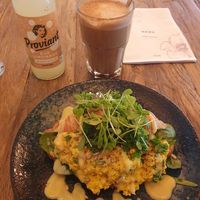 Croissant with tofu scramble, tomatoes, spinach, some herbs and hollandaise at Heaven's Kitchen in Stuttgart