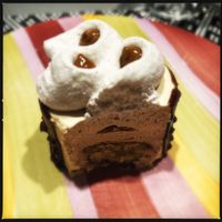 Nuage praliné   at Jonathan Le Pâtissier in Nice