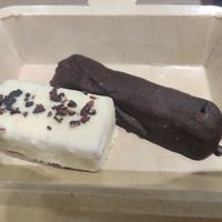 "Twix" and chocolate ricotta bar with caramel at Veganissimo - Maybe closed in Koh Samui