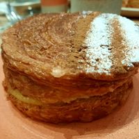 "Wonder wheel" with vanilla custard at Holy Llama - Sintagma in Athens