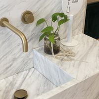   at Holy Llama - Sintagma in Athens