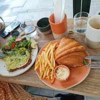 Brunching at Holy Llama - Sintagma in Athens