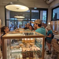 All the tourists at once at Holy Llama - Sintagma in Athens