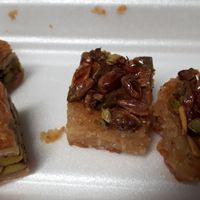 Oriental pastries #Veganuary at Mr. Veganus in Ludwigshafen