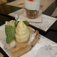 Lemon cake and a strawberry cheesecake  at La Perra Verde in Barcelona