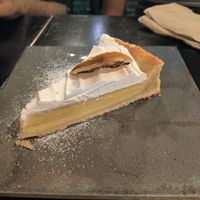 Lemon pie at La Perra Verde in Barcelona