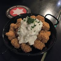 Cauliflower popcorn at La Perra Verde in Barcelona