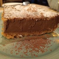 Pastis de xoco i coco at La Perra Verde in Barcelona