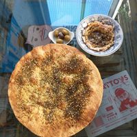 Vegan Labaneh cheese with zaatar pita bread at PENTAGON in Lisbon