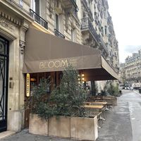 Place  at Bloom Sushi in Paris