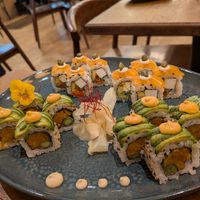 Dragon eyes (near) Philadelphia (far) at Bloom Sushi in Paris