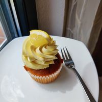 Zitronencupcake at Die kleine Zuckerbackerei in Bochum