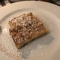 Vegan cake at Mamma Monti in Berlin