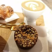 Vegan brownie and latte #Veganuary at Espresso Mafia  in Girona