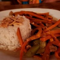 Vegan curry at La Puerta Café Vivero in El Remate