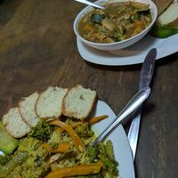 vegan Pepian and curry at La Puerta Café Vivero in El Remate