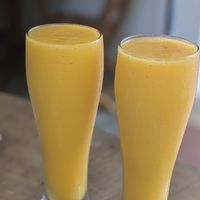 Jugo (big) at Vegan Life Restaurante in Guachaca