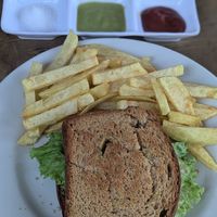 Sandwich with Potatoes at Vegan Life Restaurante in Guachaca