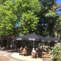 Toll bei schönem Wetter   at Brasserie Schuttershuske in Brunssum