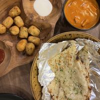 Vegan nuggets ; Garlic butter naan with vegan paneer butter masala  at B'Veg Cafe in Chennai
