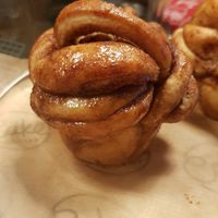 Sourdough cinnamon knots 😋 at The Hidden Gem  in Whitley Bay
