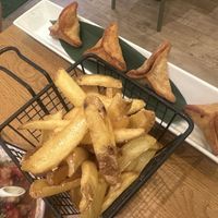 Chips and spinach triangles   at Téta Marie in Nice