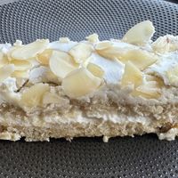 Lemon tart  at Schauberger in Ubud