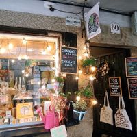 Vista de la tienda at La Boca Comida Para Llevar in Santiago De Compostela