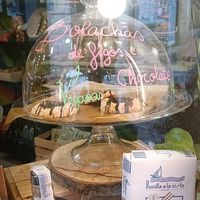 Galletas de higos y chocolate at La Boca Comida Para Llevar in Santiago De Compostela