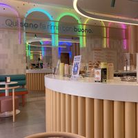 Interno del locale   at Iuppi Per Tutti in Polignano A Mare