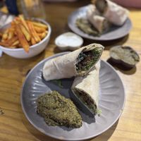 Wraps, Pommes  at Lemí in Rio De Janeiro