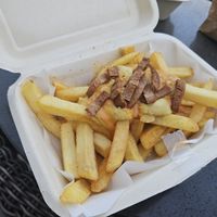 Cheesy bacon fries at Veganerie - Kingkeaw in Bangkok