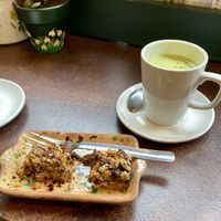 Shared a fruity flapjack    at Zappa's in Totnes