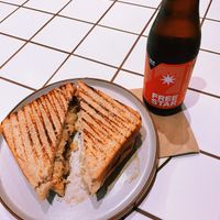 Vegan Reuben sandwich and v low alcohol beer  at Third Culture in East London