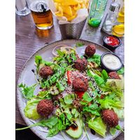 Falafel Salat at Pub BEER GARDEN in Supetar