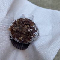 karamel bal  at Mayple, Golden Cakes- Maastricht in Maastricht