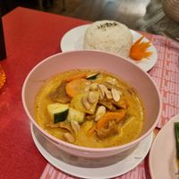 Massaman Curry with Seitan at nari Thai Eatery in Bern