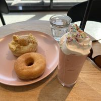 Cinnamon and Apple donuts and a strawberry frappé.  at Brammibal's Donuts - Altona  in Hamburg