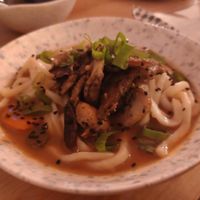 Curry Udon con setas y seitán at Modoki Funky Roll in Barcelona