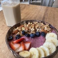 Berry Smoothie bowl + latte  at The Vegan Shack in Panama City