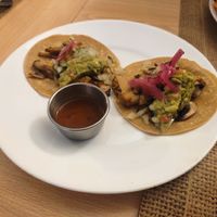 Tacos de champiñones at Taquería del Sur in Badajoz