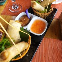 Veggie spring rolls at Aroi Makmak Thai Station in San Juan Siquijor