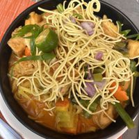 Khao soi noodles vegan  at Aroi Makmak Thai Station in San Juan Siquijor