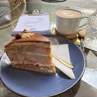 Nuss-Schoko-Kuchen mit Capuccino  at Café Konditorei Shivani in Vomp