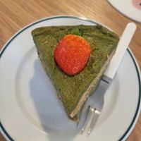 Matcha cake oh HELLO 💚🍰 at Oldie Vegan in Seongnam